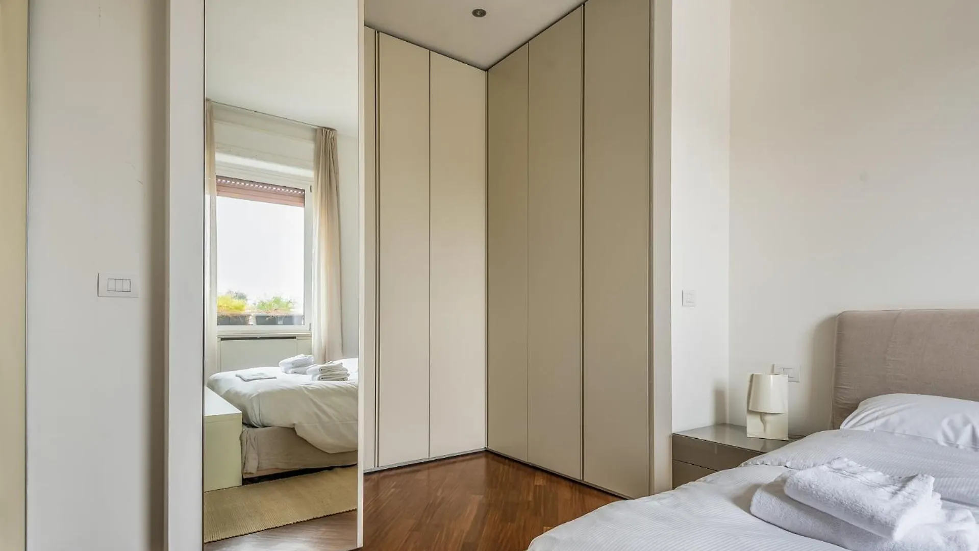 Milan Corso Genova 16 -Wifi-3Pax Apartment